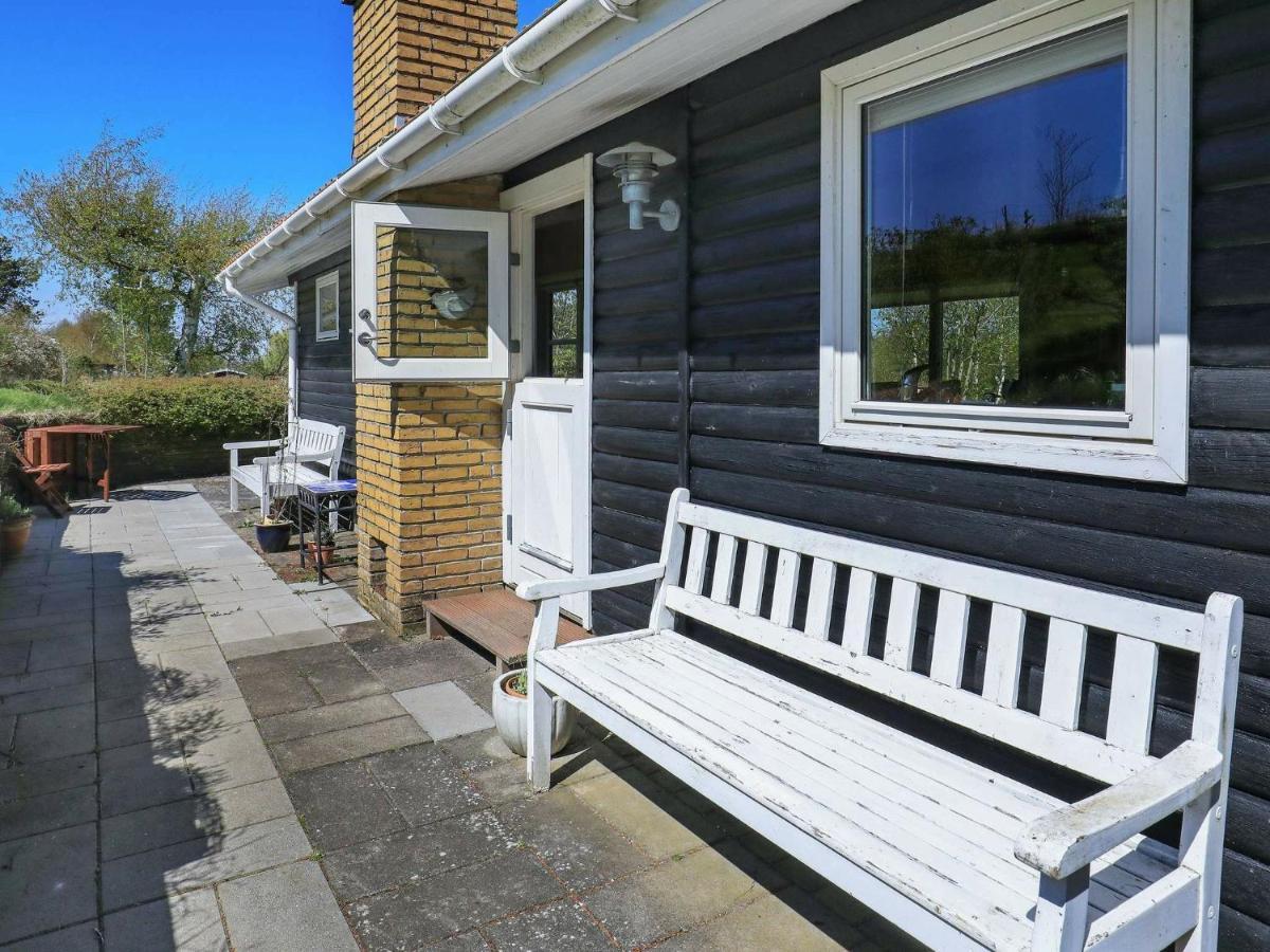 5 Person Holiday Home In Стай Екстериор снимка