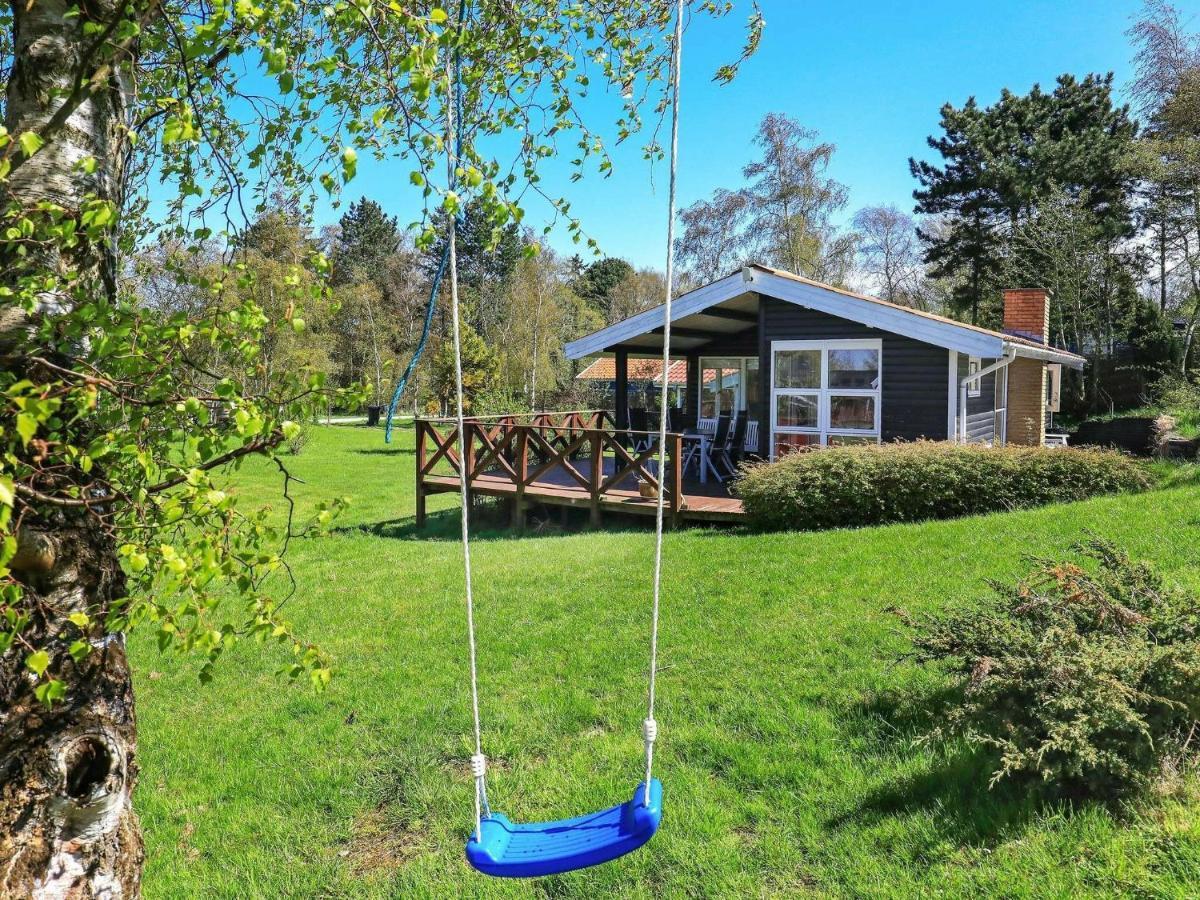 5 Person Holiday Home In Стай Екстериор снимка